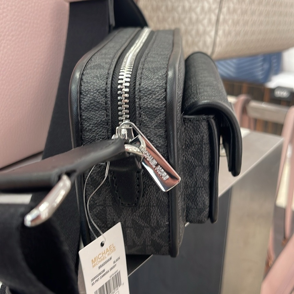 Michael Kors Bradshaw Extra-Small Signature Logo Camera Crossbody
Black/Silver - Picture 5 of 16